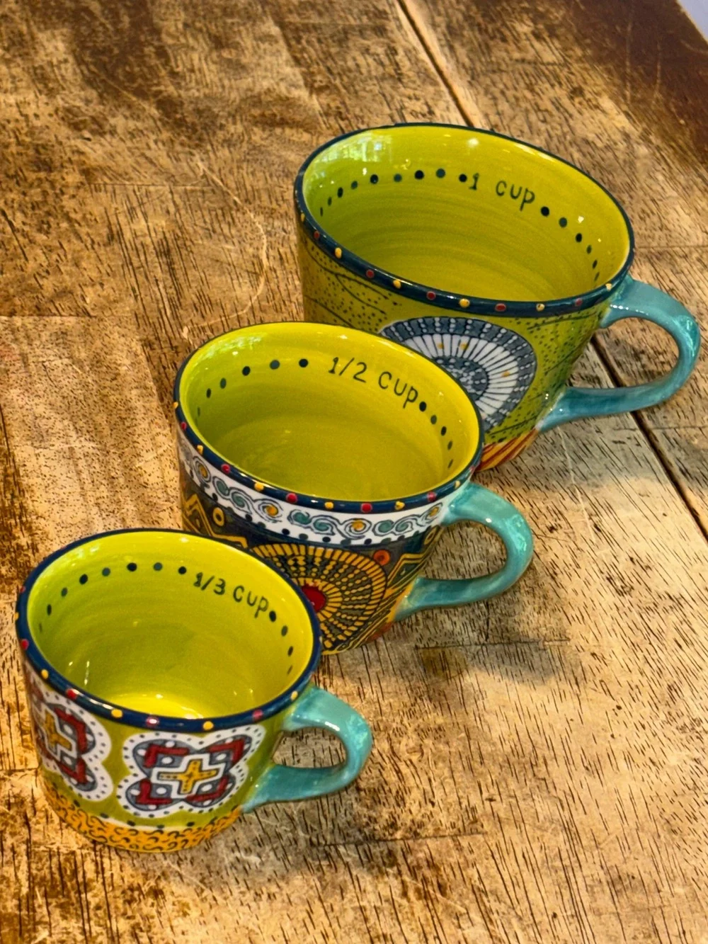 Anthropologie 3pc measuring cup set